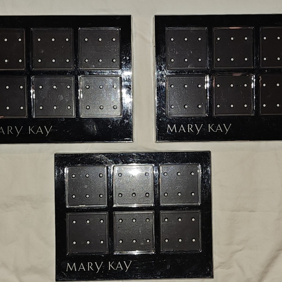 Mary Kay Magnetized Fillable Palette - Set of 3 - Picture 4 of 6